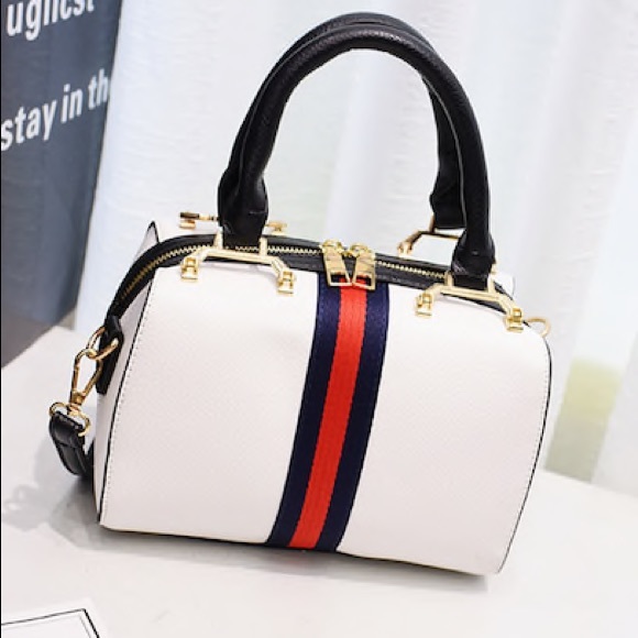 ♦️Shoulder bag♦️ - Picture 1 of 4